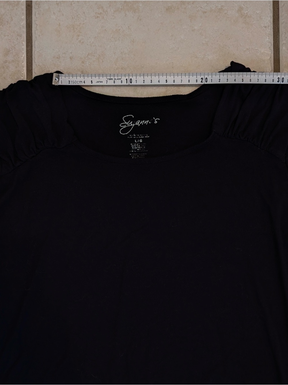 Y2K Suzanne’s Runched Shoulder Shirt - Picture 4 of 16